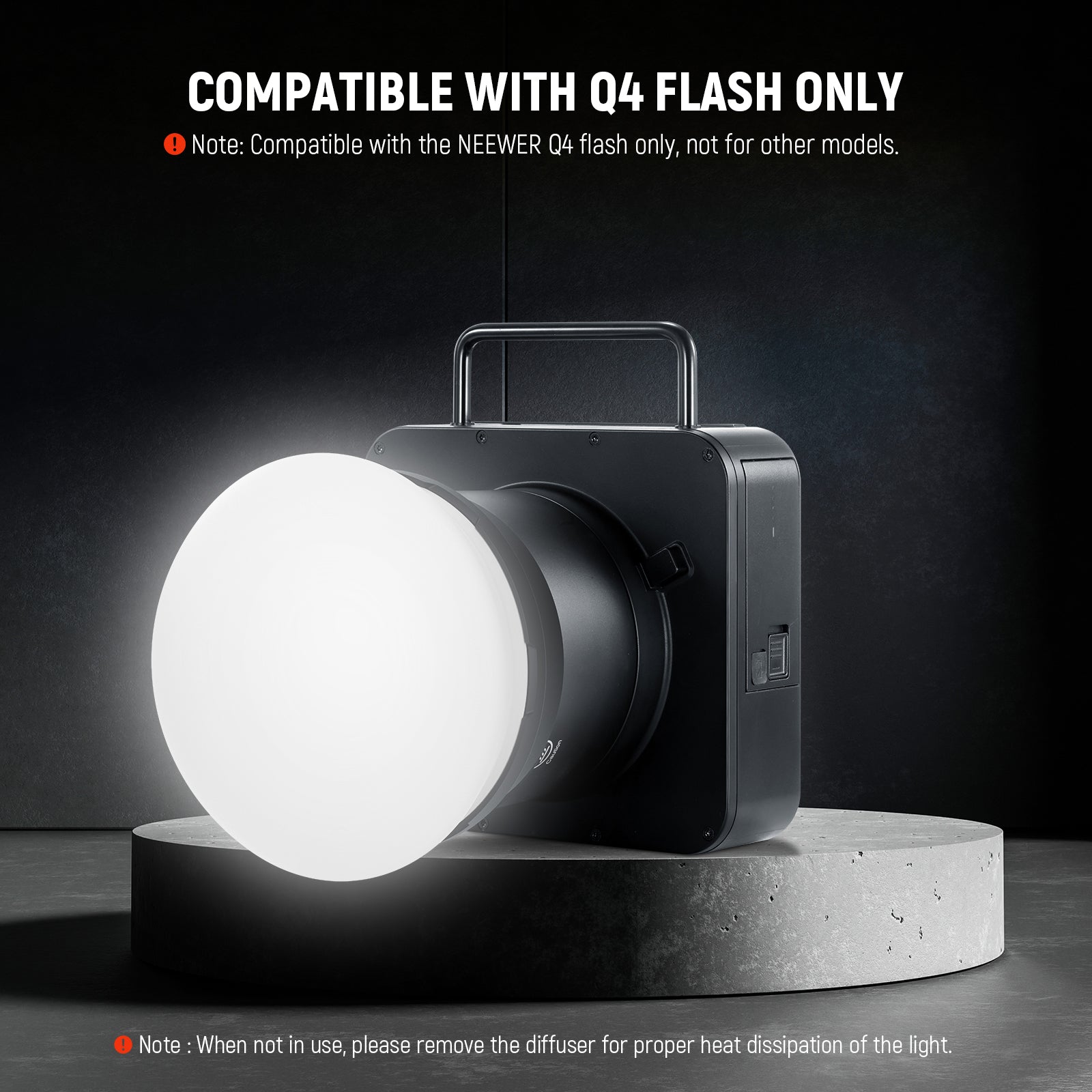The round magnetic adapter ring can directly snap onto the Q4&Q6 flash