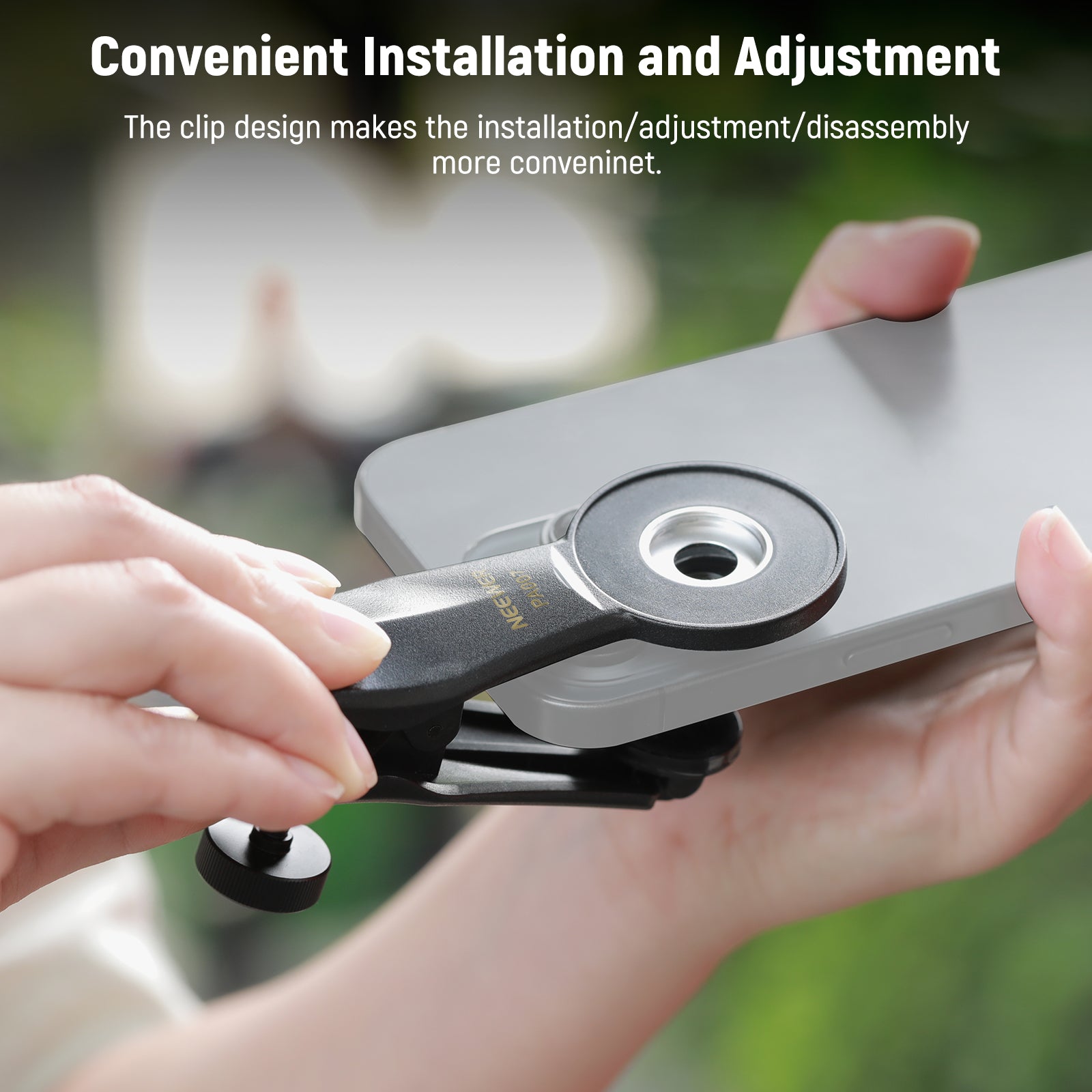 NEEWER PA007 Universal Phone Clamp is easy to install and adjust.