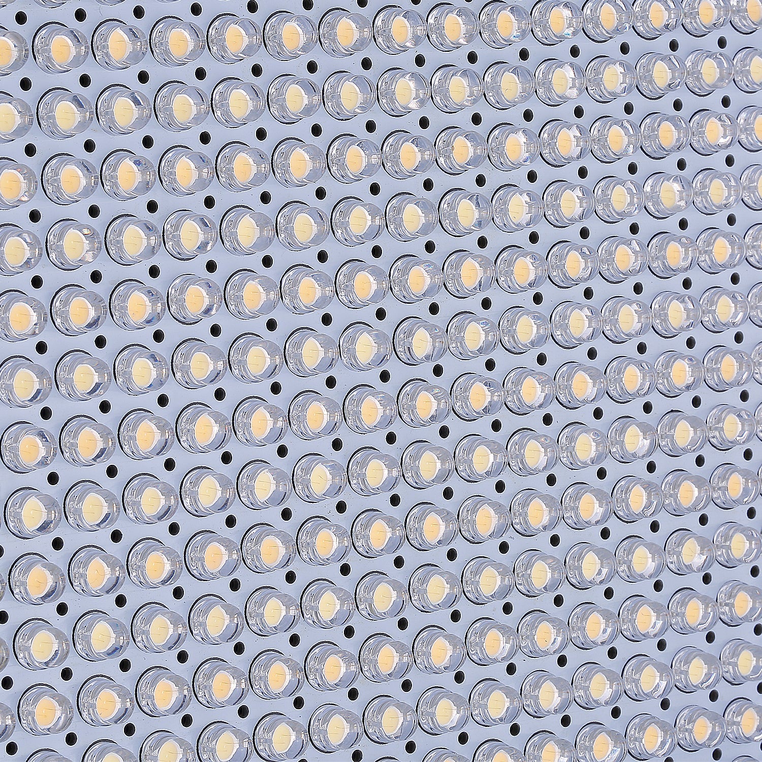 NEEWER NL480 Bi-Color LED Panel Light features 480 LEDs.