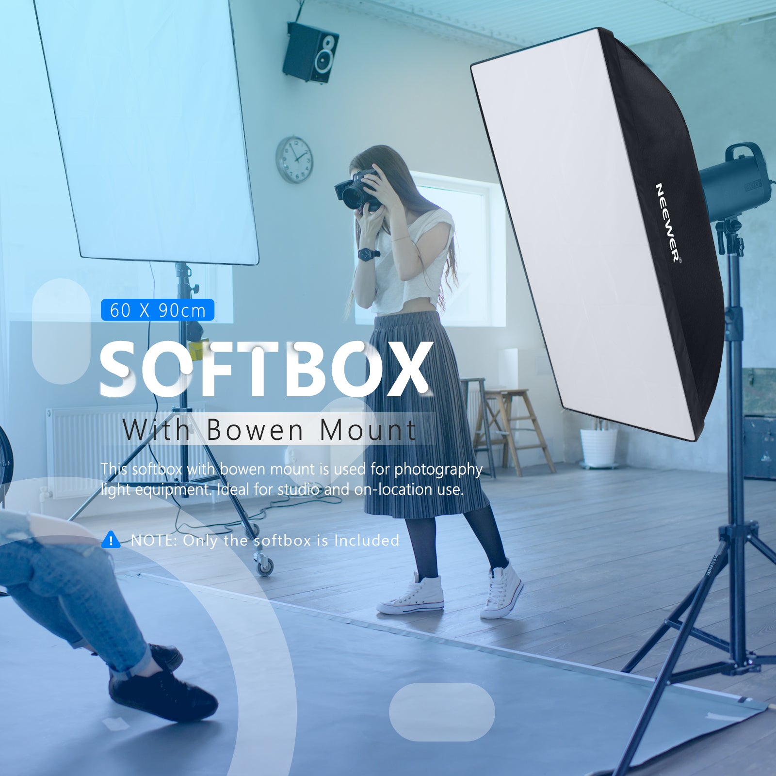 NEEWER SB-BW6090 60x90cm Rectangular Softbox is ideal for studio and on-location use.
