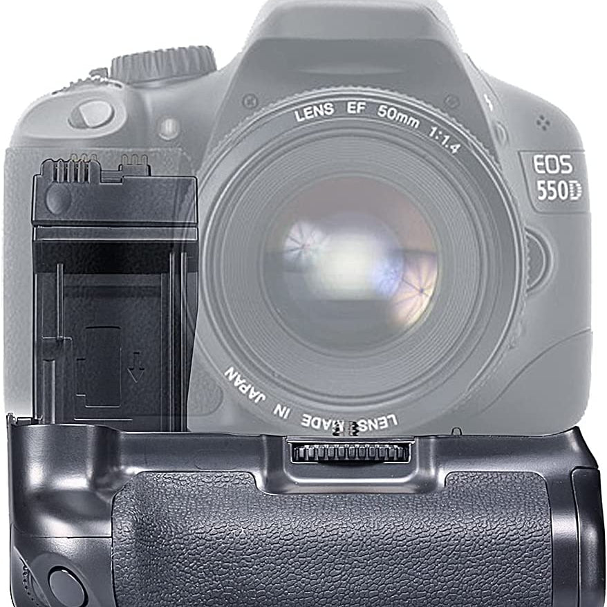 NEEWER BG-E8 Replacement Battery Grip for Canon allows you to hold on the side when shooting in portrait orientation.