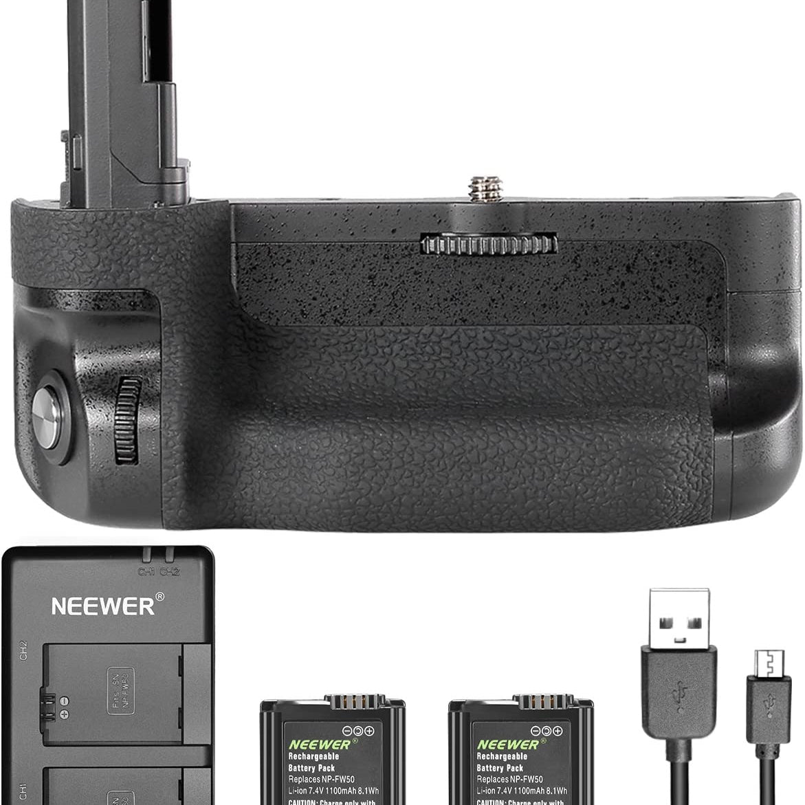 Package Contents of the NEEWER NP-FW50 Battery Grip Kit