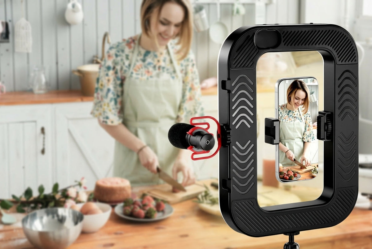 TikTok Lighting: What Lights Do TikTokers Use?